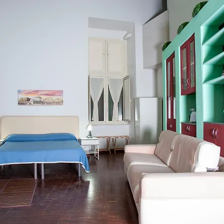 B&B Palazzo Carafa della Spina-3